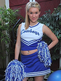 FreeKiloPics presents: Cheerleader Kristi Kay drops pompoms and gets naked
