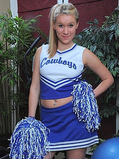 Cheerleader Pics